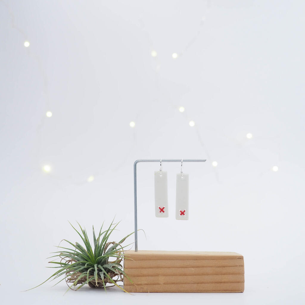 zoe-crossmyheart-earrings-marblemoods-zoe-pa172829-0010-jpg-1606119446.jpg