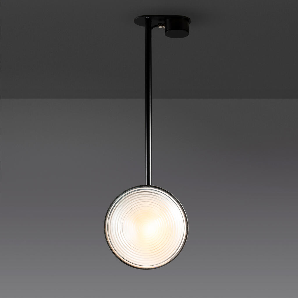 rad-75-blk-front-square-jpg-1591788499.jpg