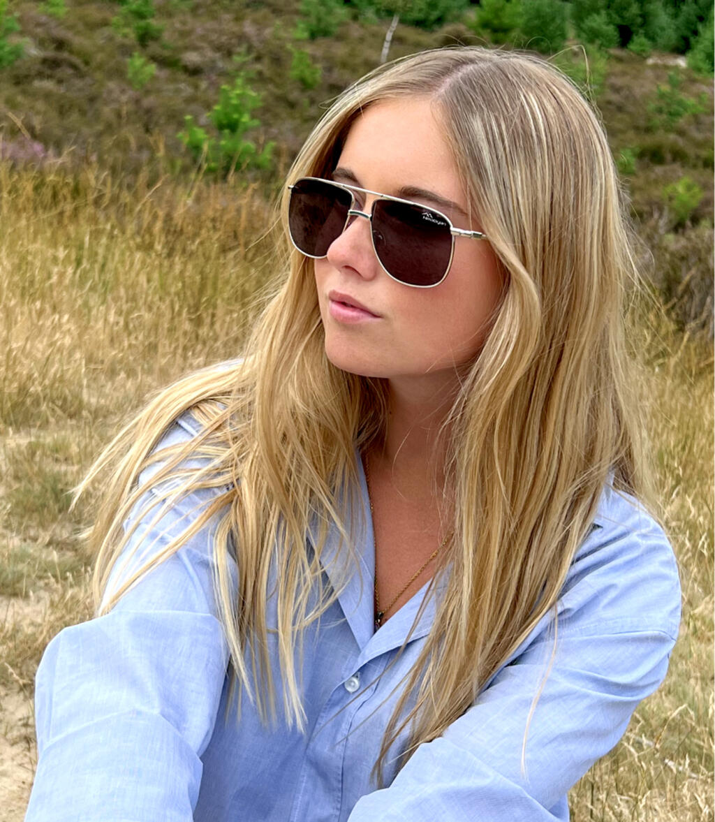 himalayan-eyewear-product-shot-2-1-jpg-1691408738.jpg