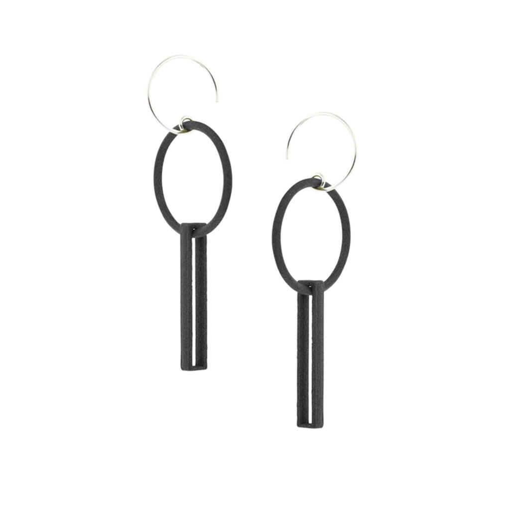 ola-ear1-bl.jpg