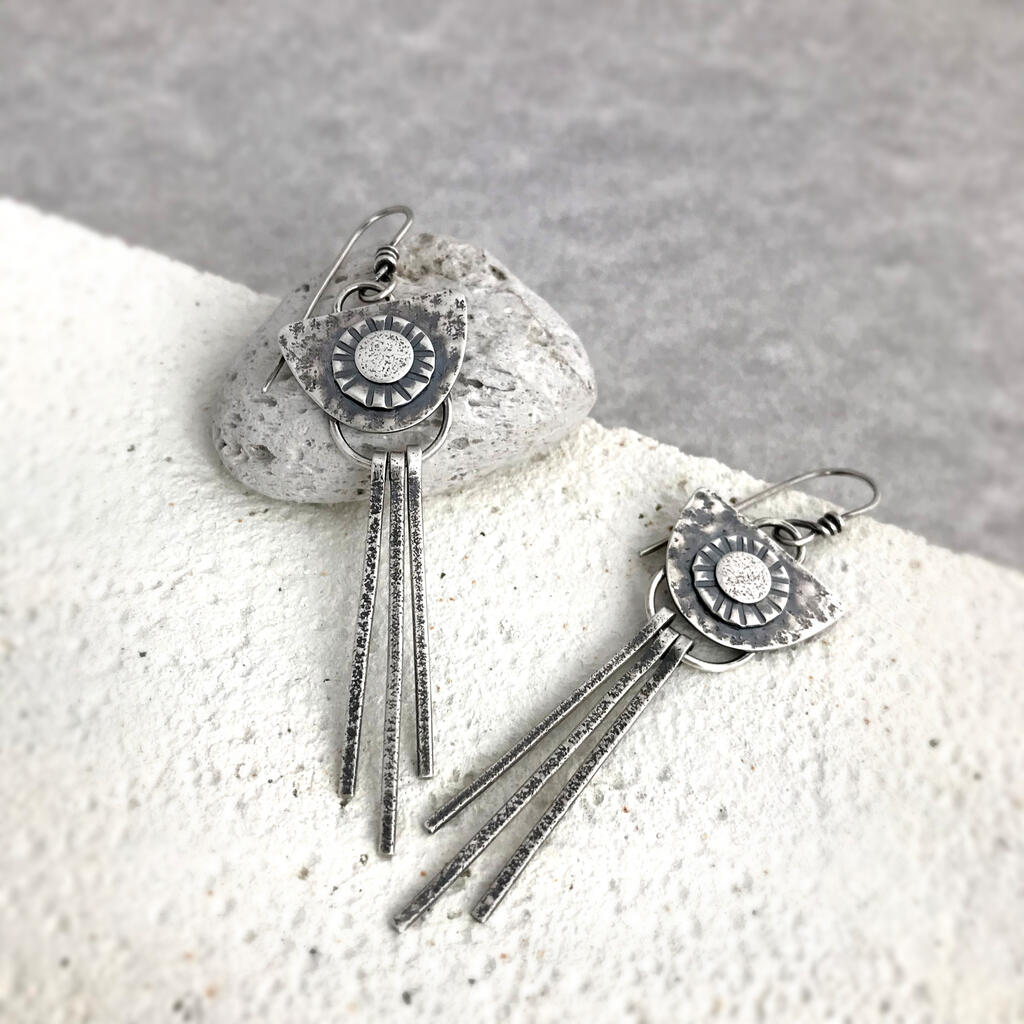 danglesfringe1a-jpg-1623151927.jpg