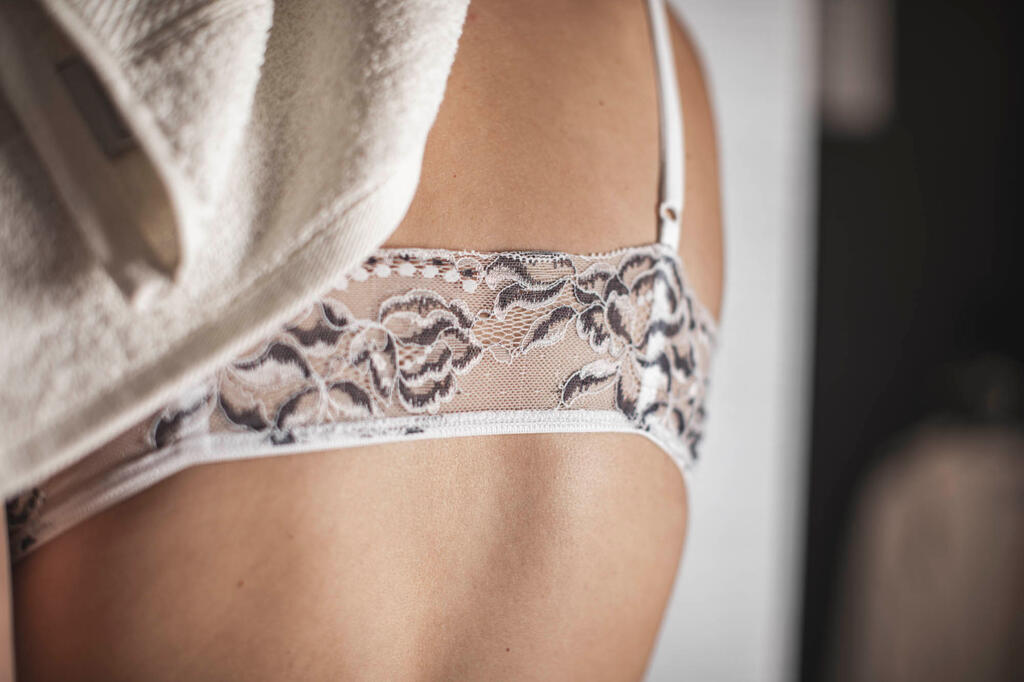 alalu-lingerie-compresse-48-jpg-1699962173.jpg