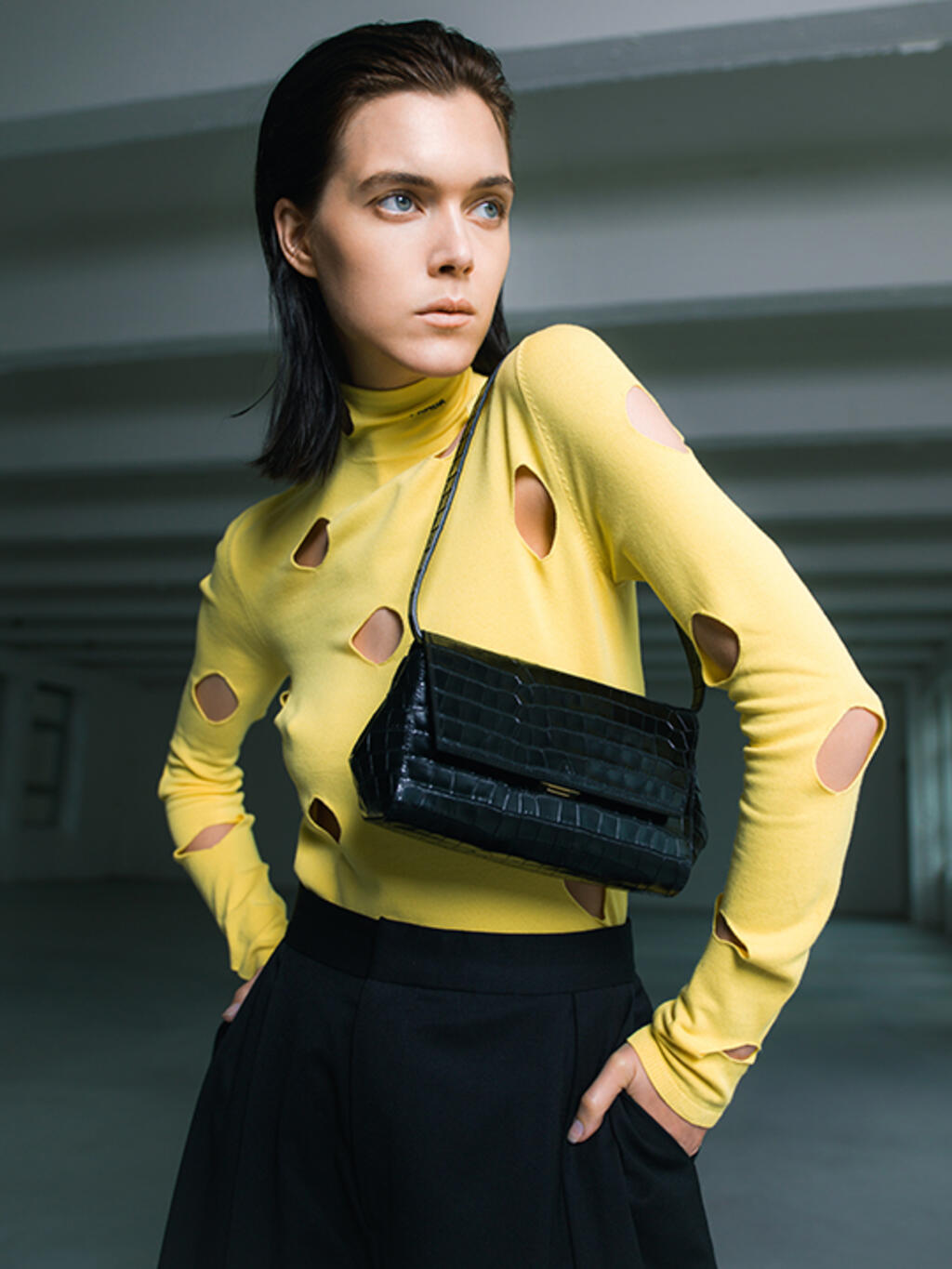 ikon-clutch-zwart-b0024842.jpg