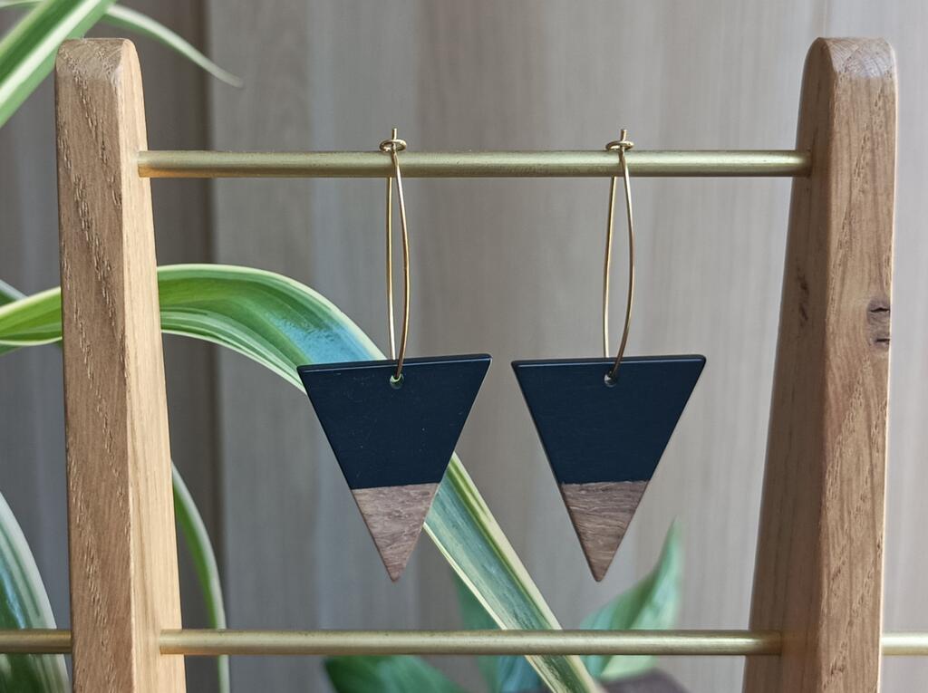 ella-earrings-black-wood-jpg-1704821664.jpg