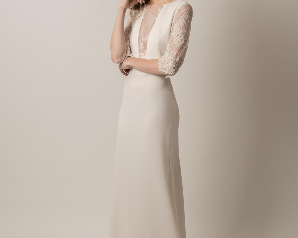 La Robe Blanche by Michelle Turlinckx