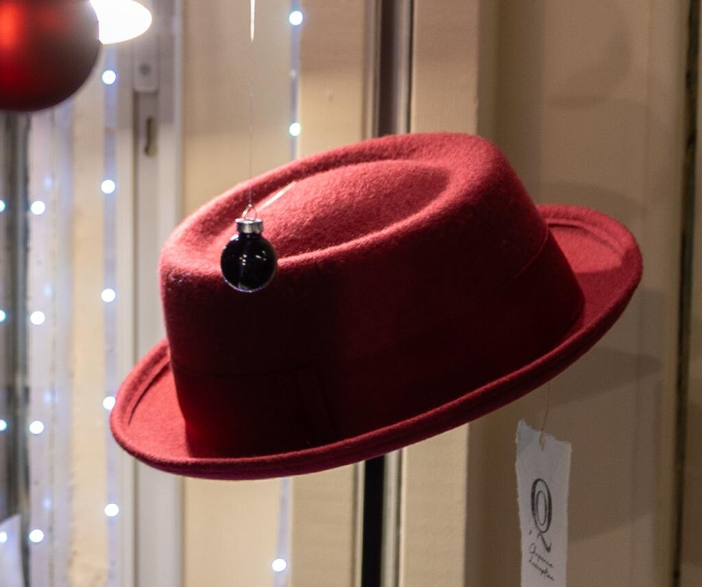 chapeau-homme-porkpie-bordeau.jpg